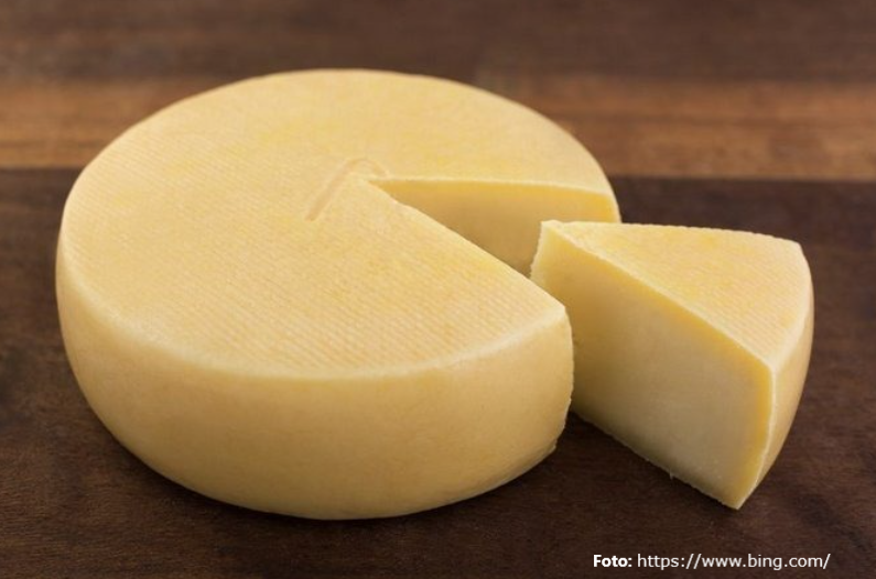 Pedaço de queijo em superfície de madeira

Descrição gerada automaticamente com confiança baixa